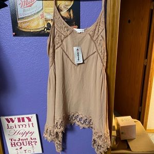 Brand new Buckle tank top